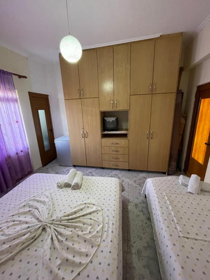 Green Apartments Ксамил Екстериор снимка